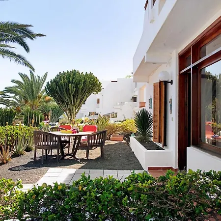 Isla And Ocean With Pool And Wifi アパート *